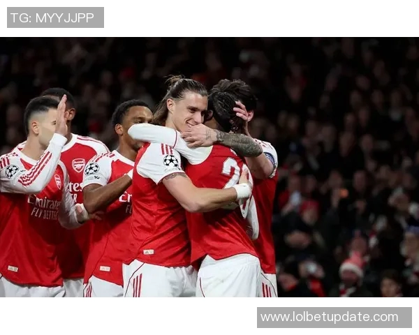 西甲激战：拜仁狂胜阿森纳五球惨败引发全场热议与反思