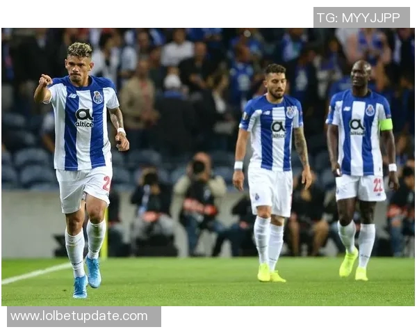 本菲卡狂胜热刺5-1神奇扑救引发全场狂欢赛后深度解析